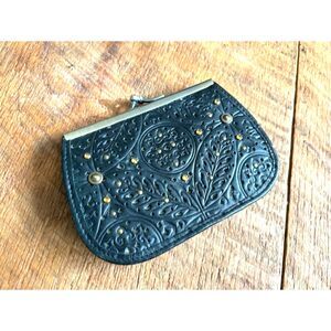 Vintage wallet - Genuine Leather and gemstone- snap closure